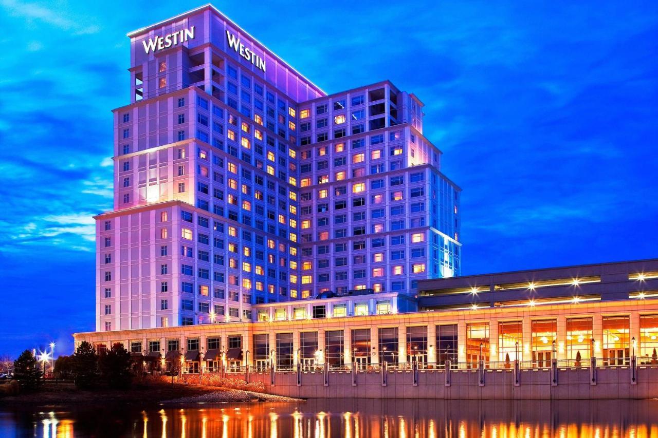The Westin Chicago Lombard Hotel Exterior photo