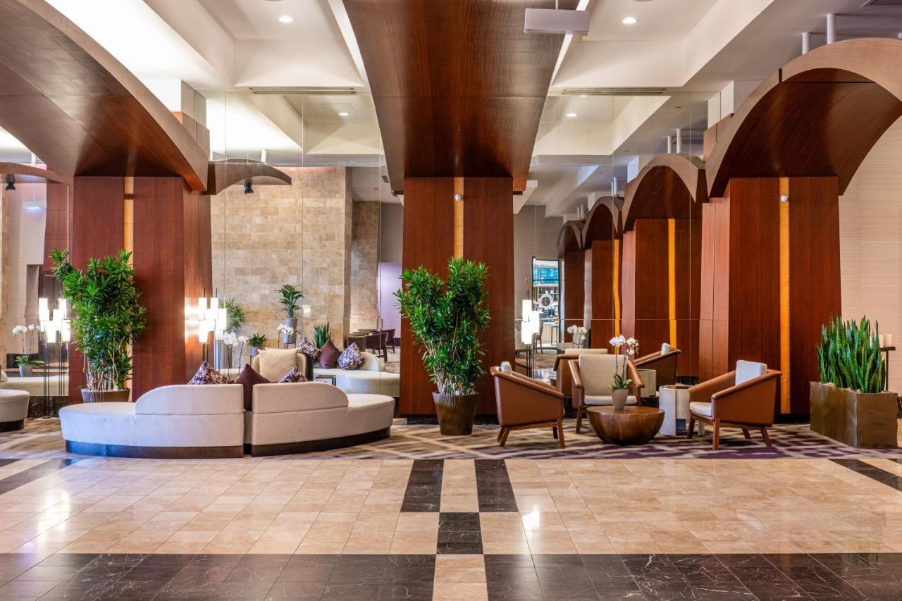 The Westin Chicago Lombard Hotel Exterior photo