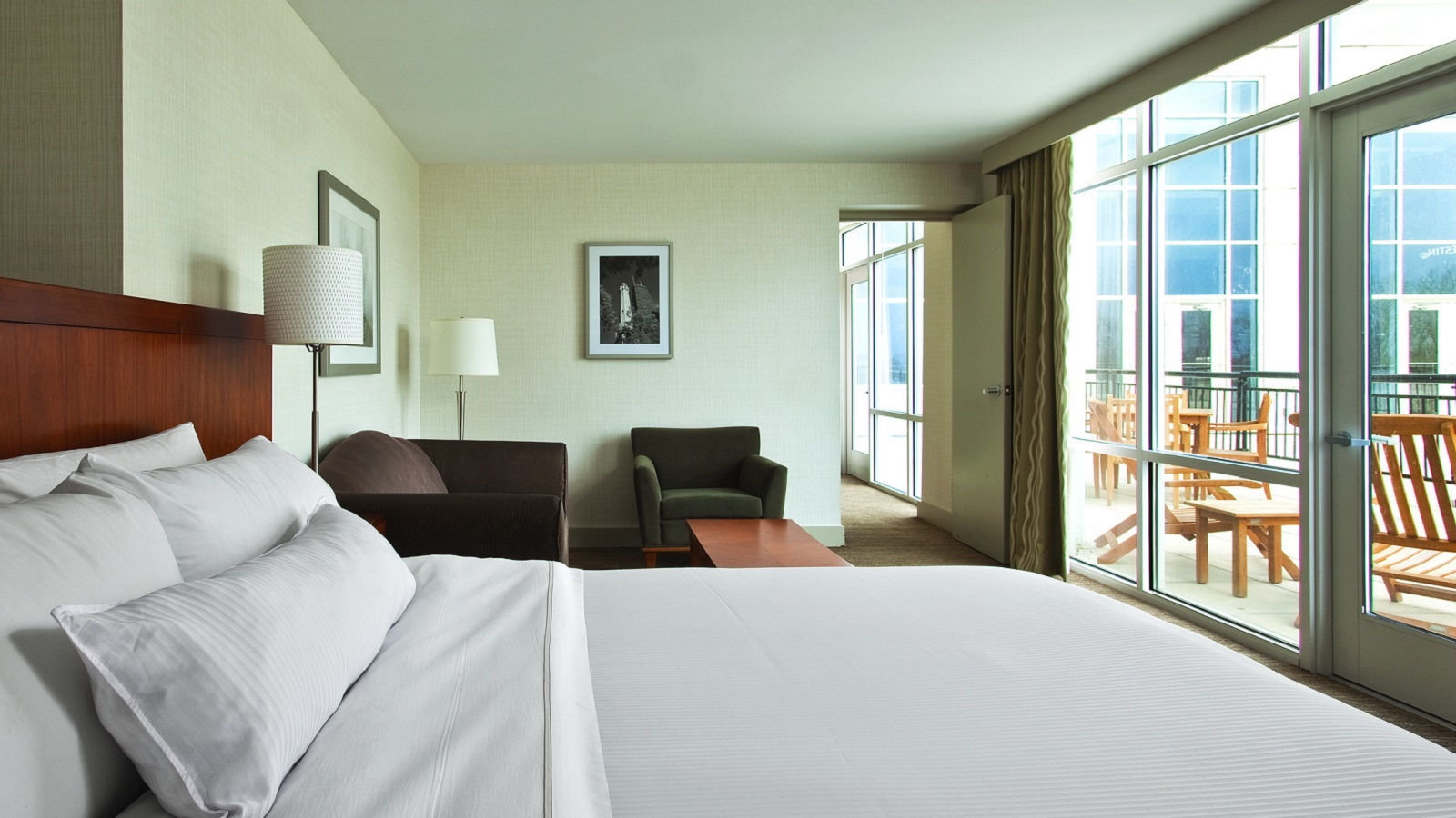 The Westin Chicago Lombard Hotel Room photo